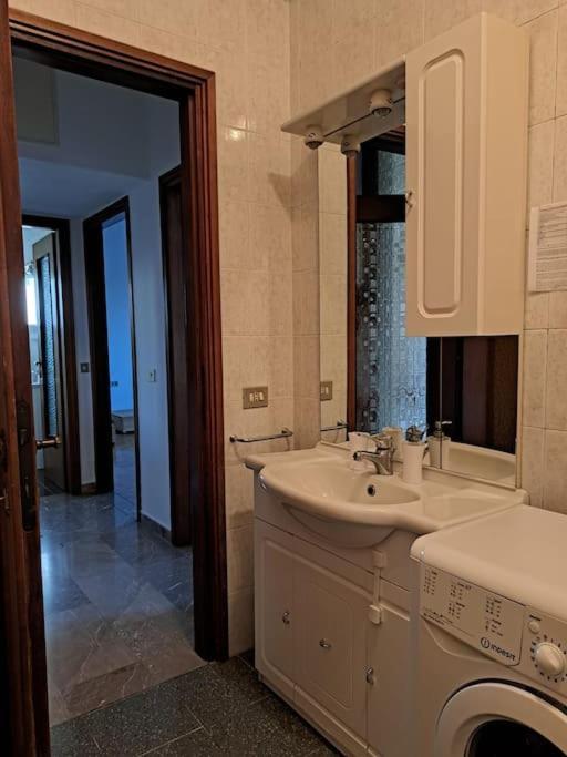 Guest House Lory Μιλάνο Εξωτερικό φωτογραφία